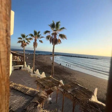 Americas And Nightlife * プラヤ・デ・ラス・アメリカス